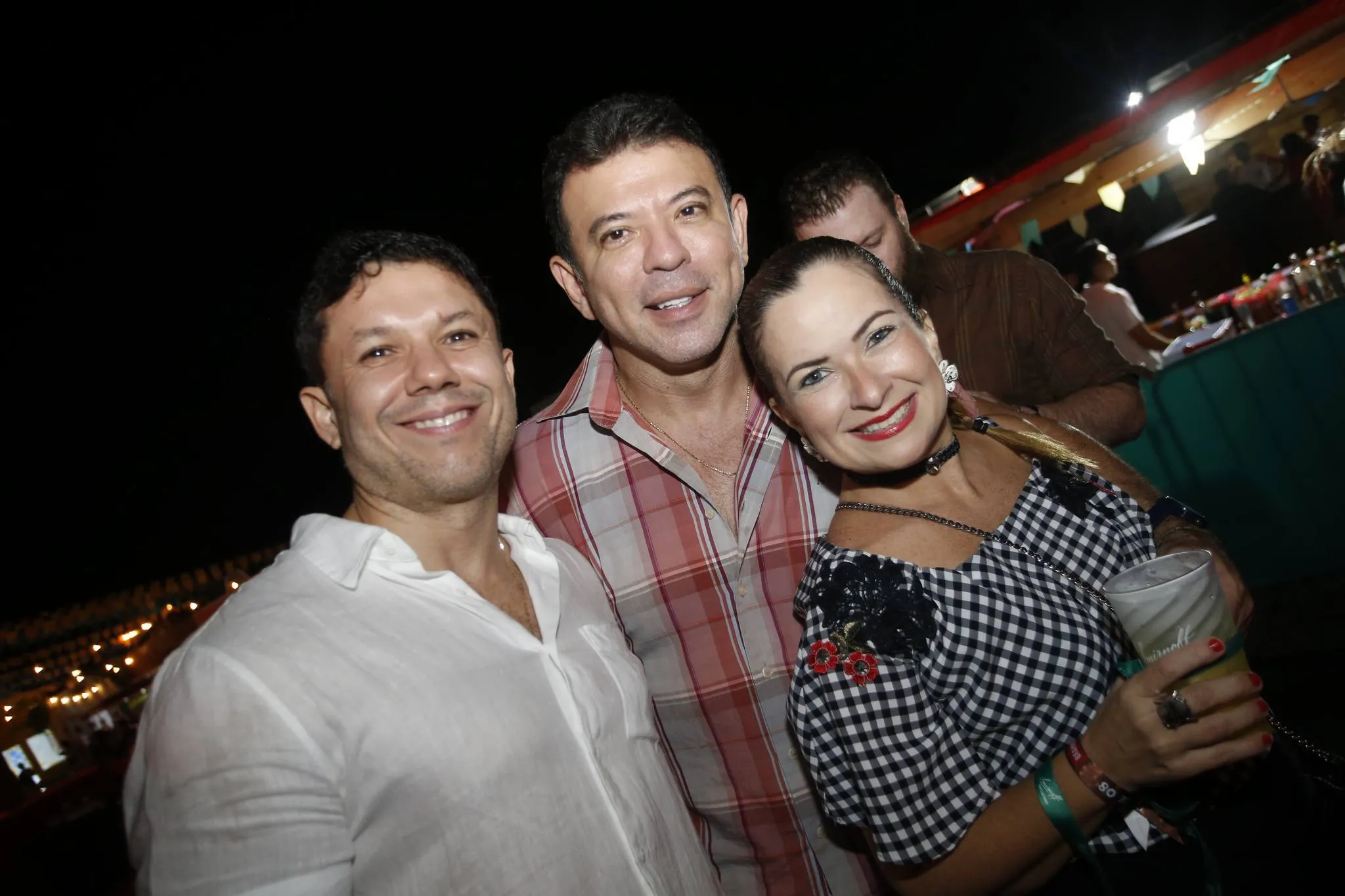 Everton Mais, Alan Carvalho e Briane de Castro