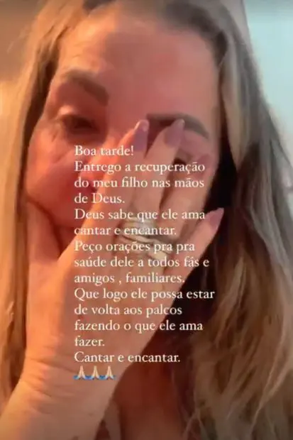 Dona Bil chorando