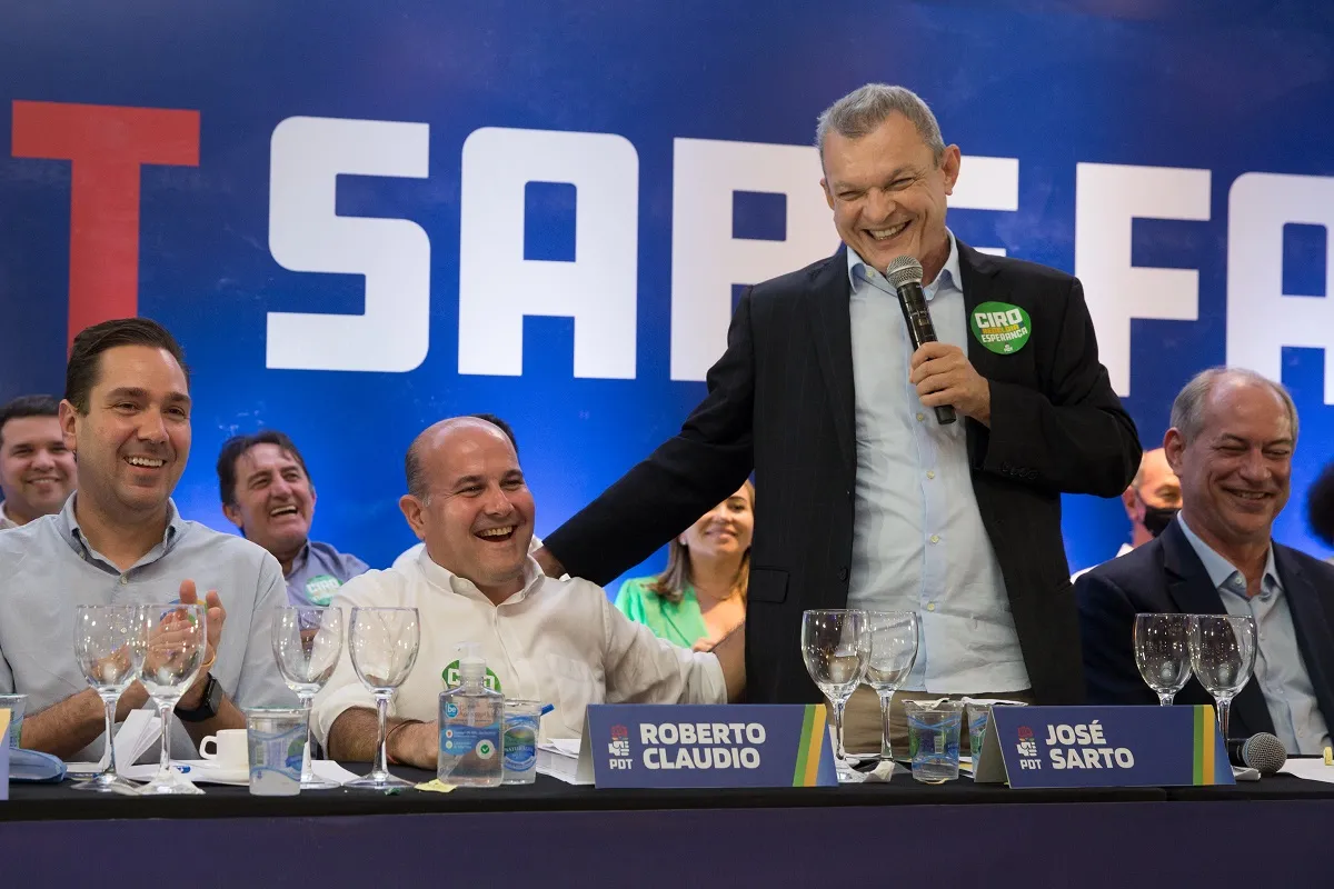 Roberto Cláudio e Sarto no evento do PDT