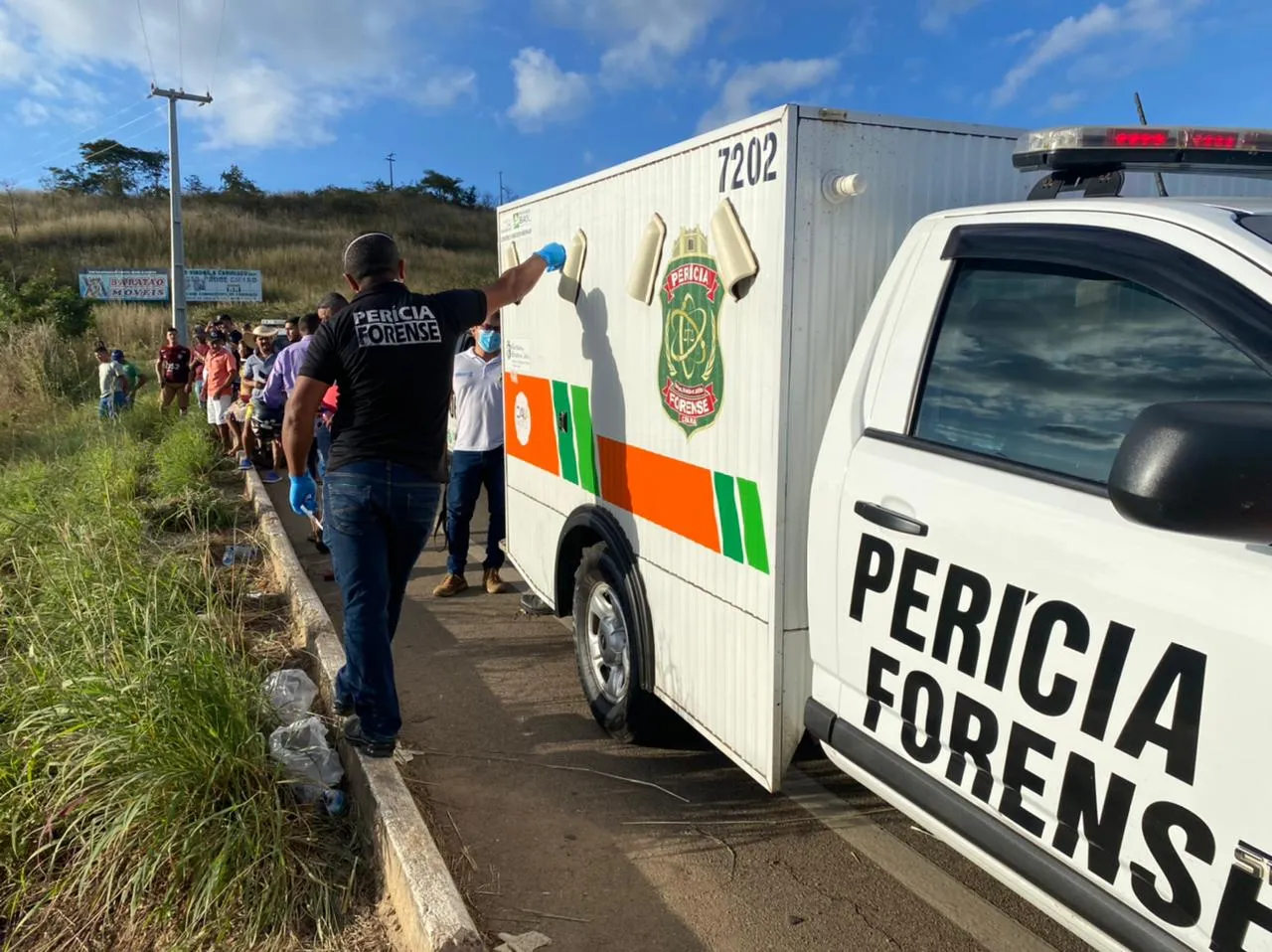 Três pessoas morreram no local. Conforme o Samu, 13 pessoas ficaram feridas e foram levadas a unidades de Saúde do Estado