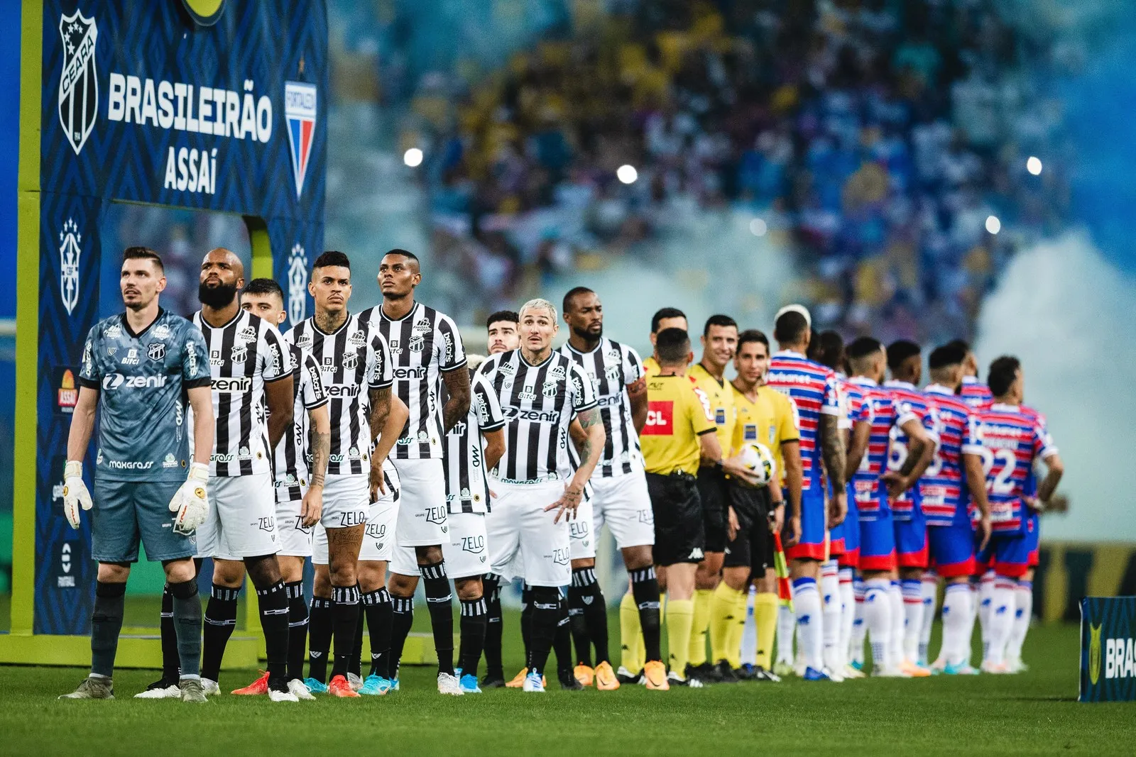 O Clássico-Rei alimenta uma rivalidade centenária de Ceará e Fortaleza