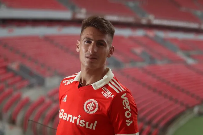 O argentino Braian Romero é o principal reforço do Internacional para o sistema ofensivo