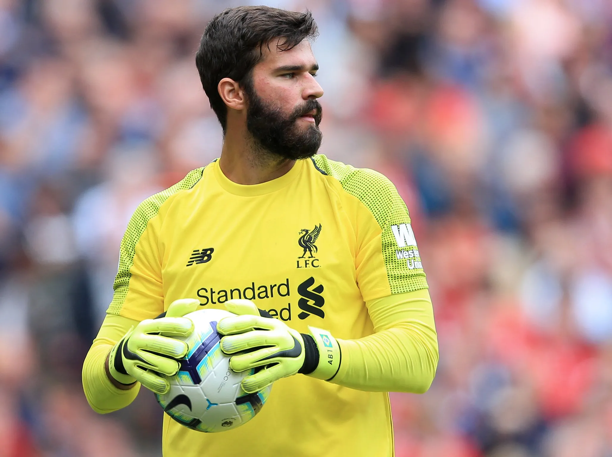 Alisson é titular absoluto da Seleção Brasileira do Liverpool, da Inglaterra