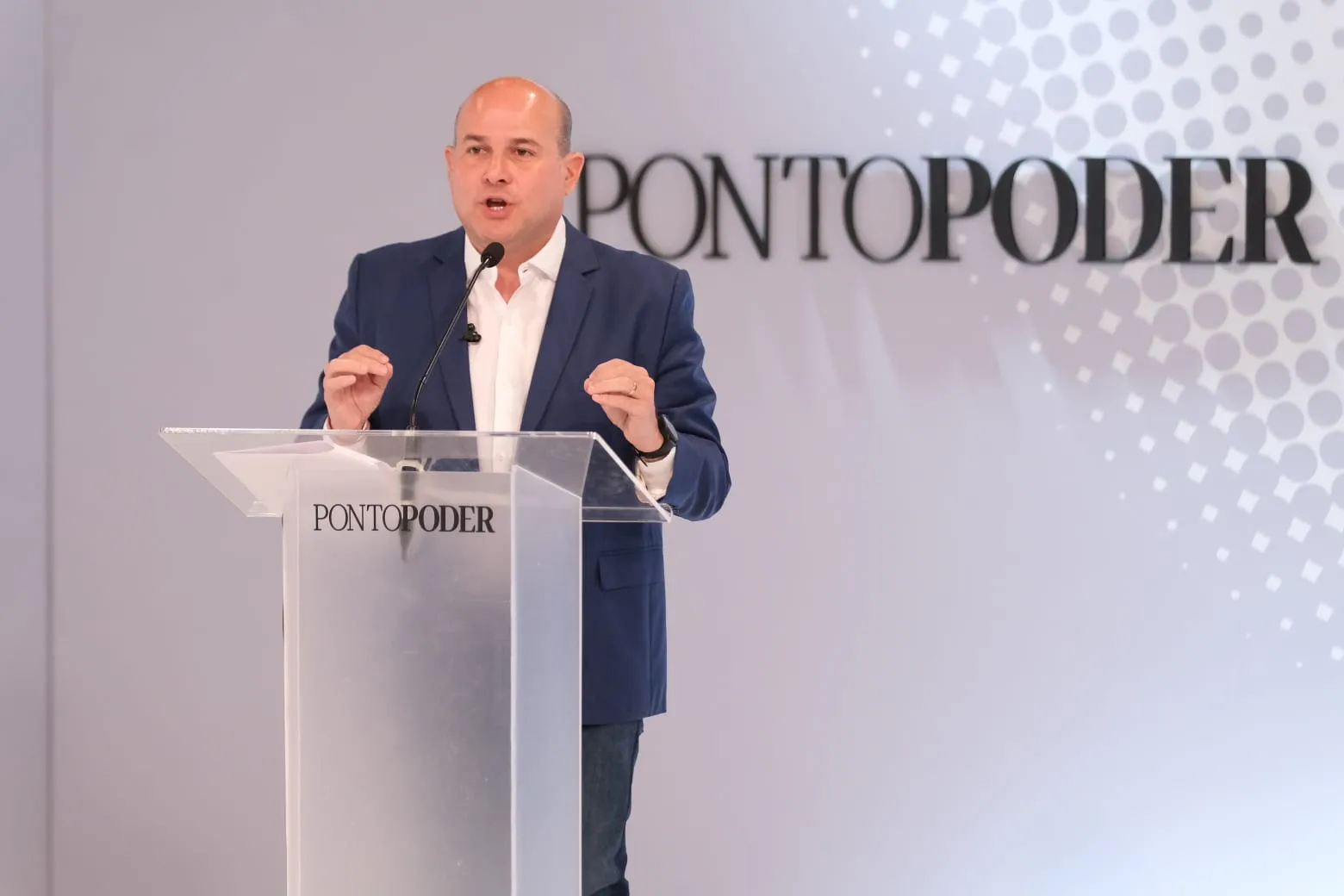 Roberto Cláudio falou, após o debate, sobre a ausência de apoio de algumas lideranças do PDT à sua candidatura