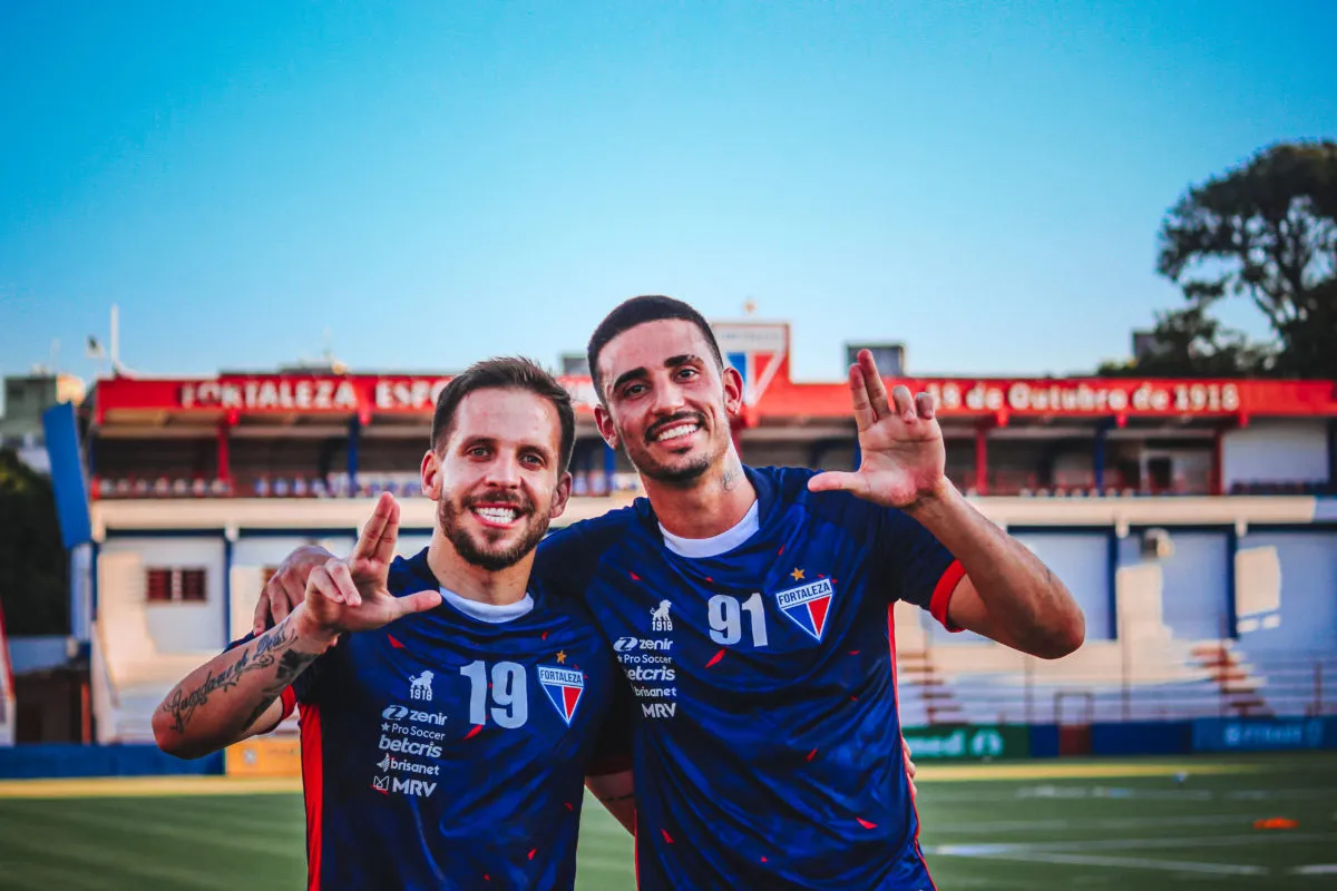 Thiago Galhardo e Sasha estão entre os reforços contratados pelo Fortaleza na última janela