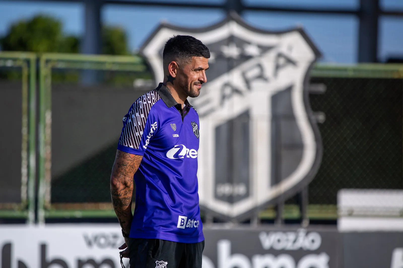 O técnico argentino Lucho González comanda o Ceará na reta final da Série A