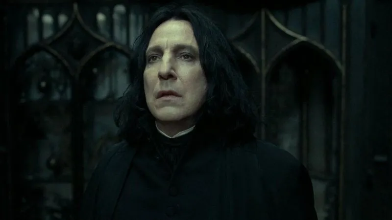 Alan Rickman interpretou 'Severo Snape', na saga de oito filmes de Harry Potter