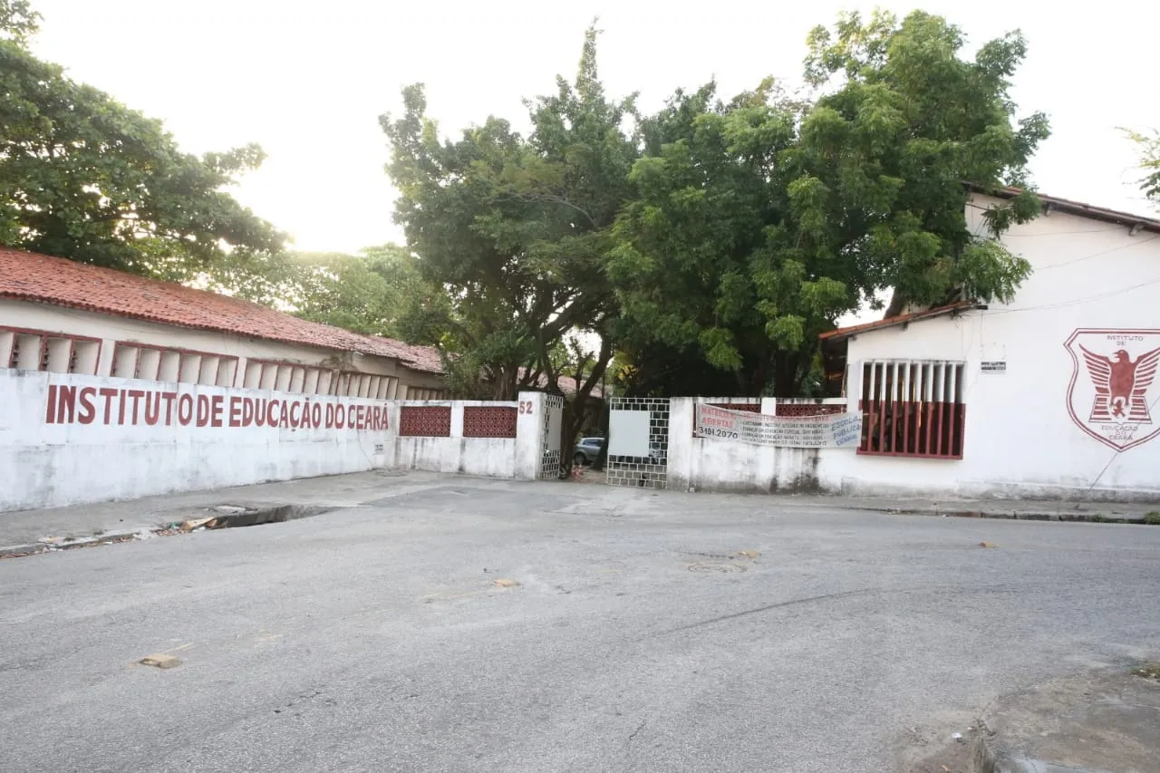 O Centro de Referência funciona na sede do Instituto de Educação do Ceará, no bairro de Fátima.