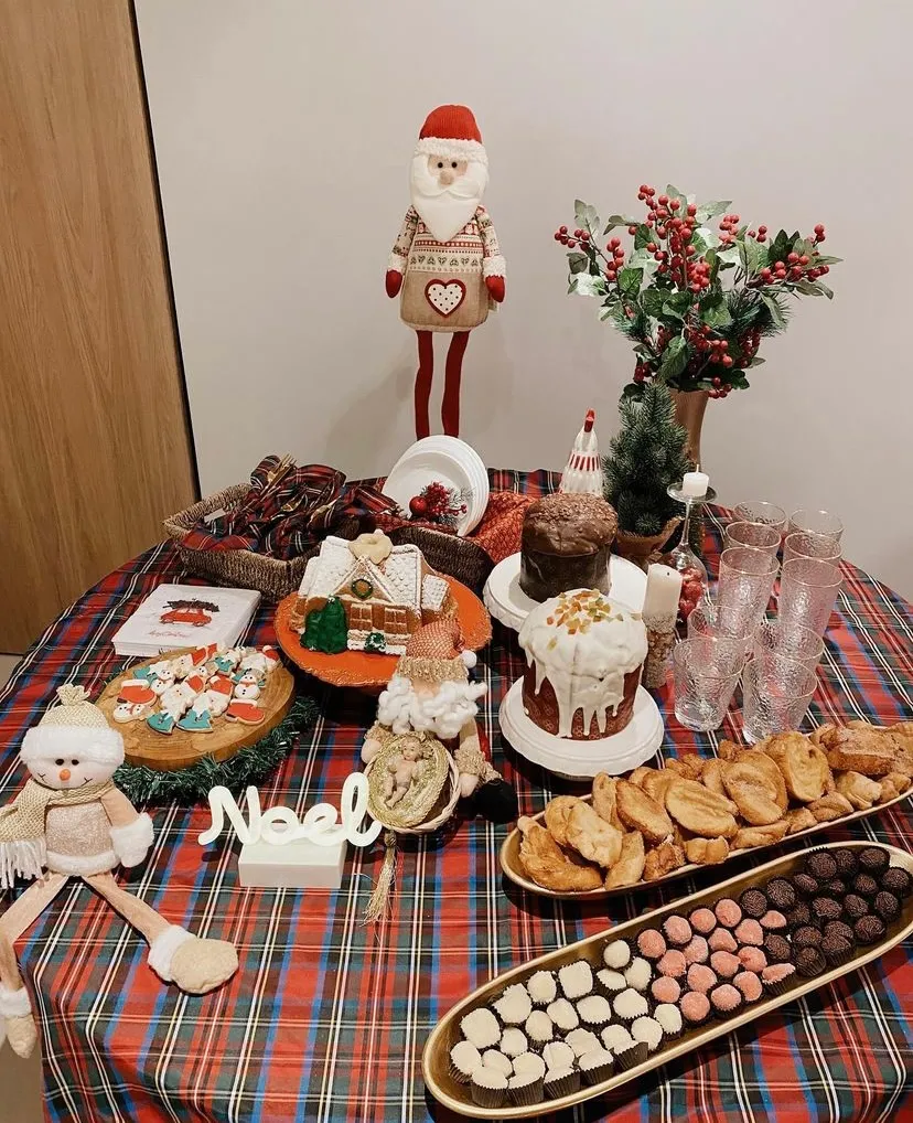 Mesa de um Natal na minha casa para inspirar o seu