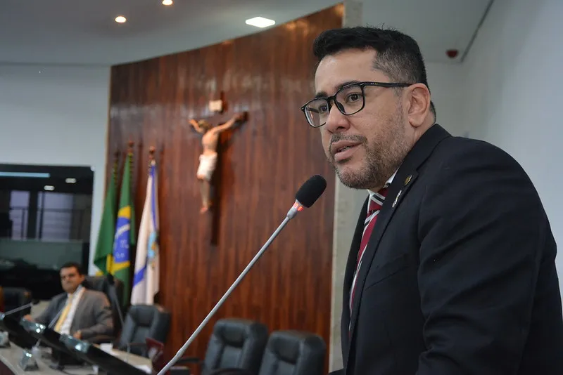 Márcio Martins (Pros) é líder da oposiçõa na Casa