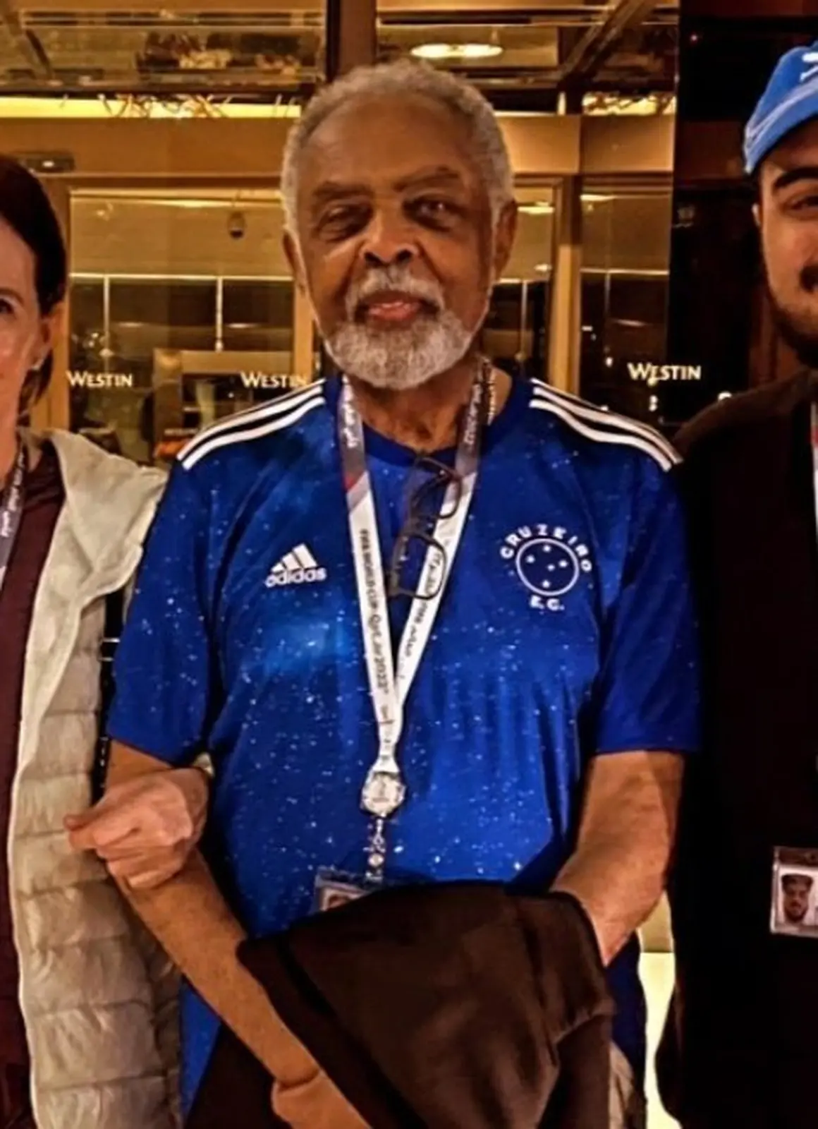 Imagem da notícia: Após ser hostilizado no Catar, Gilberto Gil recebe solidariedade de artistas e políticos