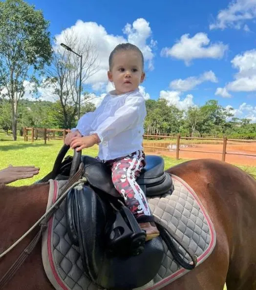 Virgínia postou foto de Maria Alice em Goiânia