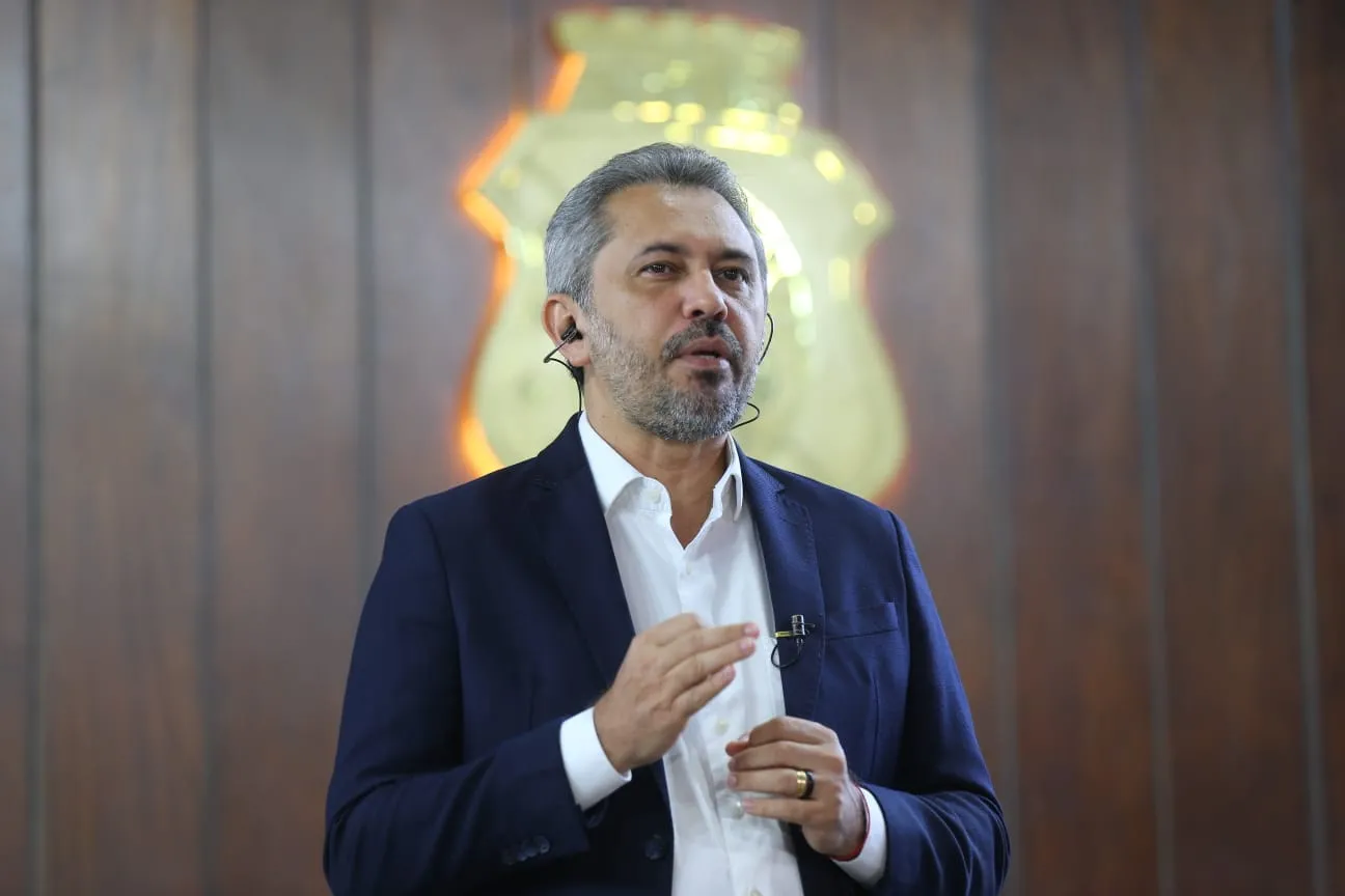 Elmano de Freitas era deputado estadual quando foi escolhido candidato ao governo