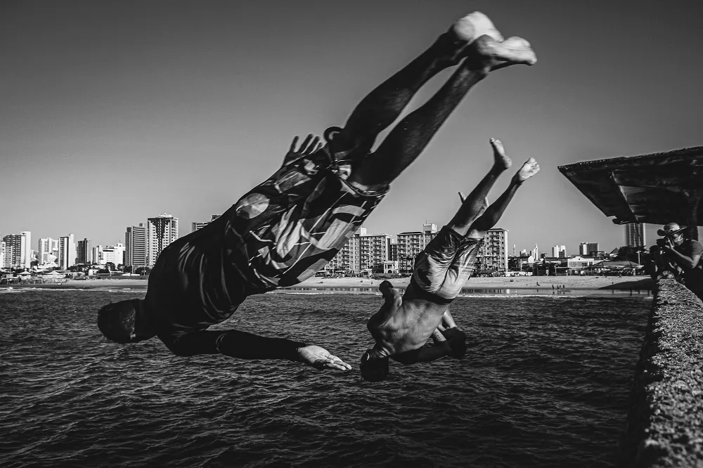 Cursos de fotografia analógica já estão evoluindo para manuseio e consertos de câmera Cybershot