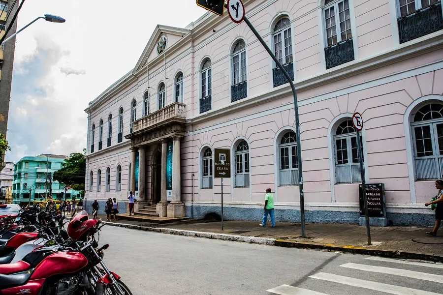 O prédio do Museu do Ceara já abriou a Assembleia Legislativa