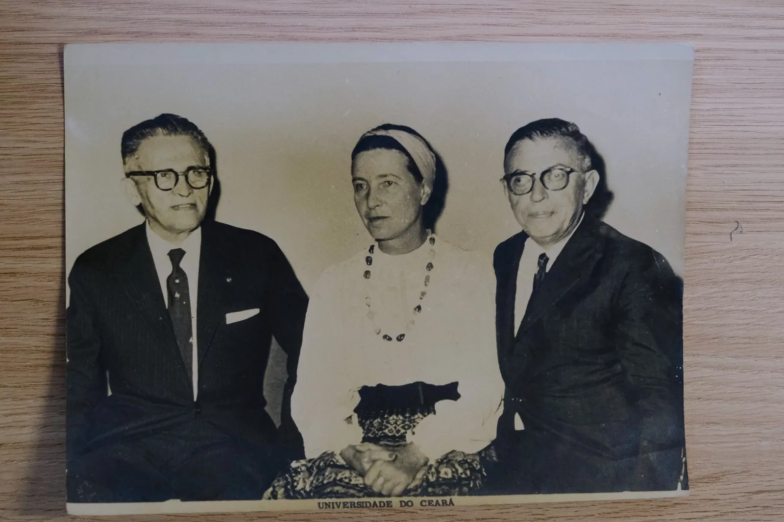 Reitor da UFC, Martins Filho; Simone de Beauvoir e Jean-Paul Sartre.