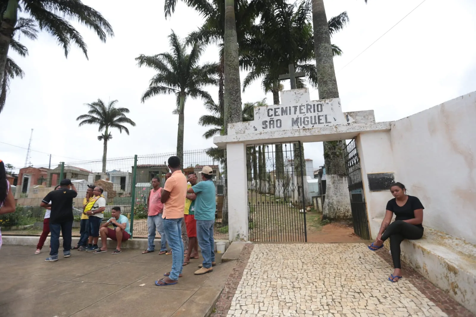 Velório e sepultamento aconteceu no Cemitério São Miguel, no centro da Cidade
