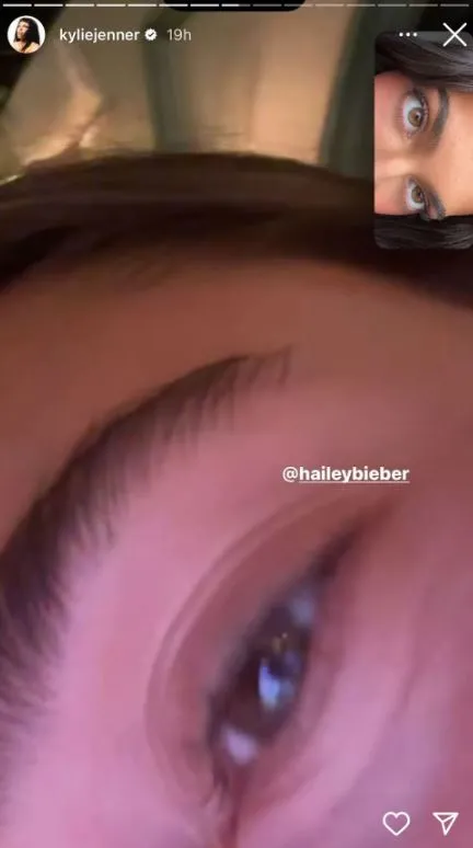 Kylie Jenner começou como o pivô da confusão entre Selena e Hailey