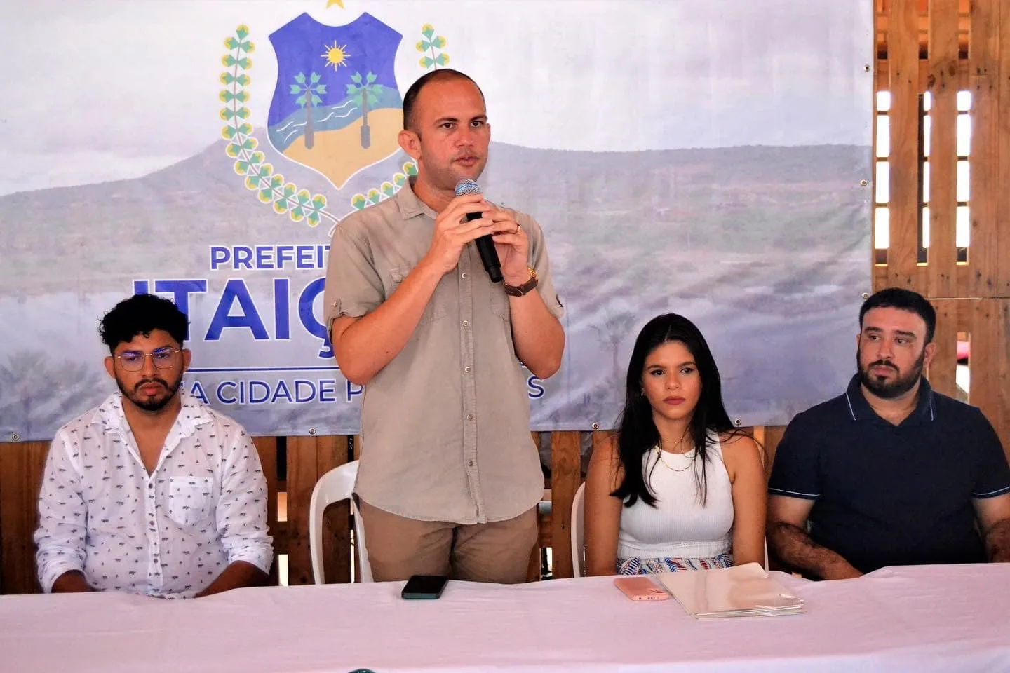 O vice-prefeito Iranilson Lima (PP), conhecido como Nilsinho, também enfrenta desgastes no Parlamento Municipal.