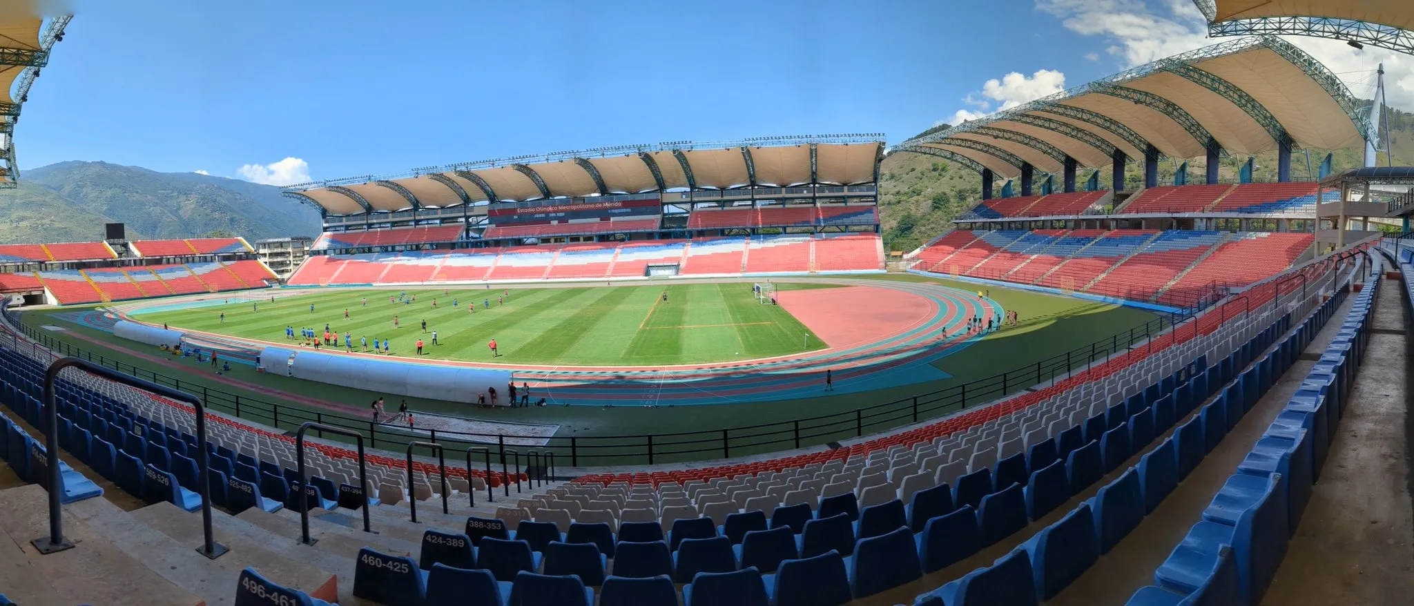 O Estádio Metropolitano de Mérida tem uma estrutura moderna para receber jogos de futebol