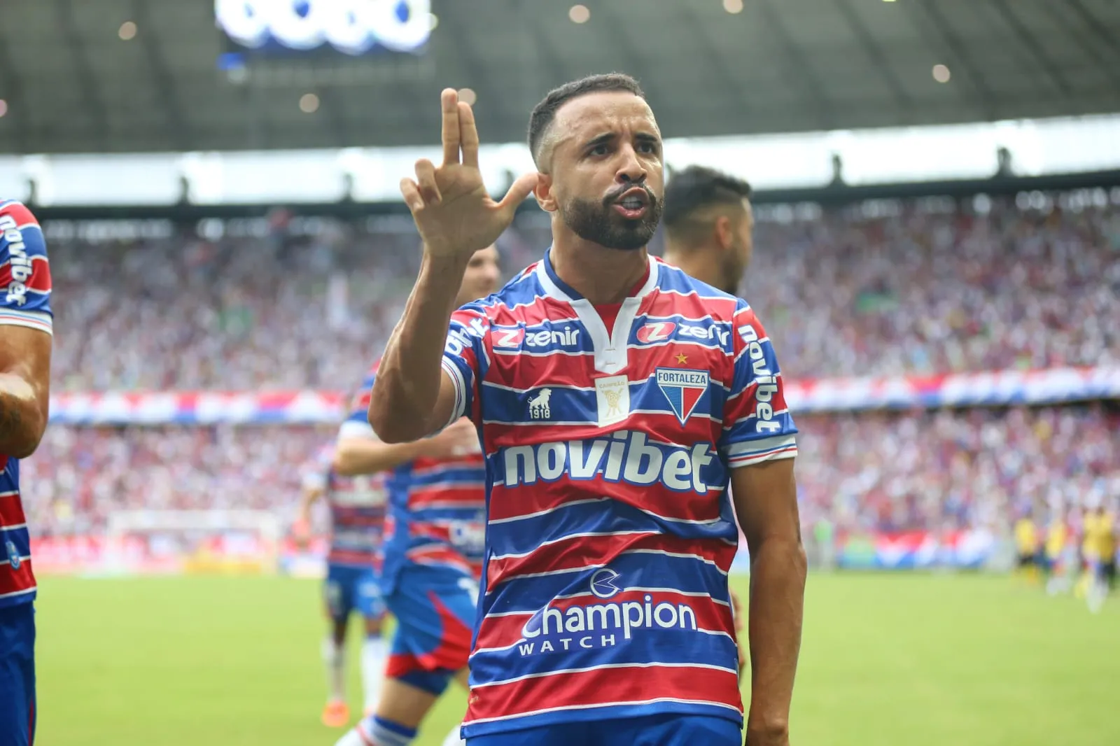 Caio Alexandre ampliou o placar para o Fortaleza logo aos 2 minutos do 2º tempo