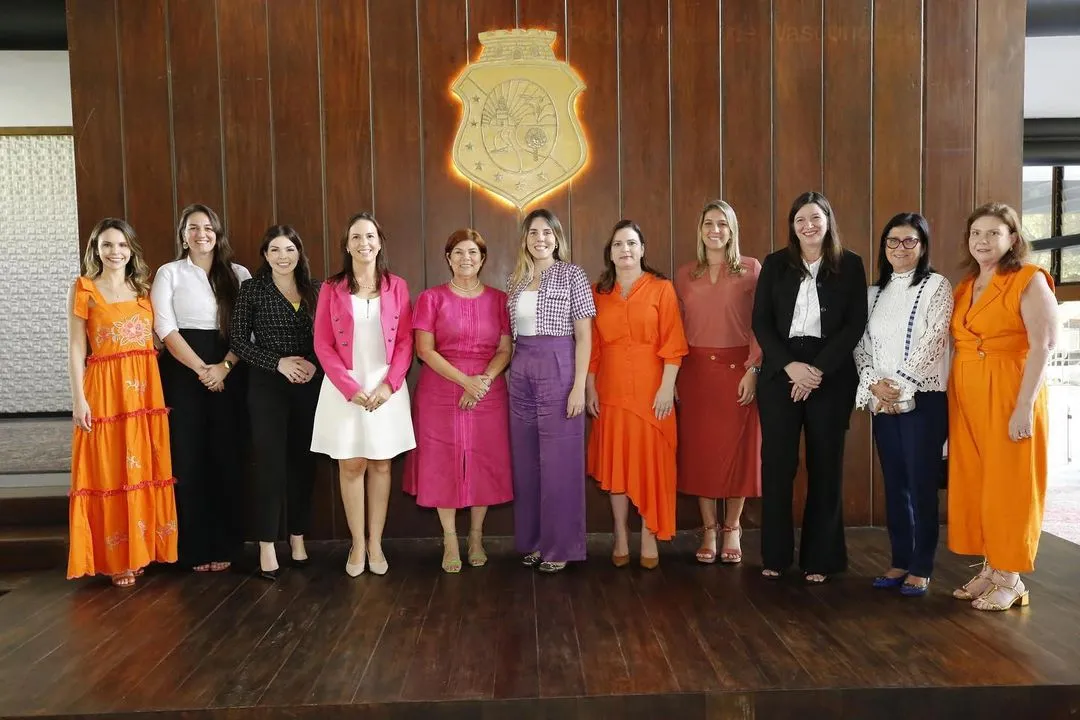 Jade Romero em encontro com deputadas