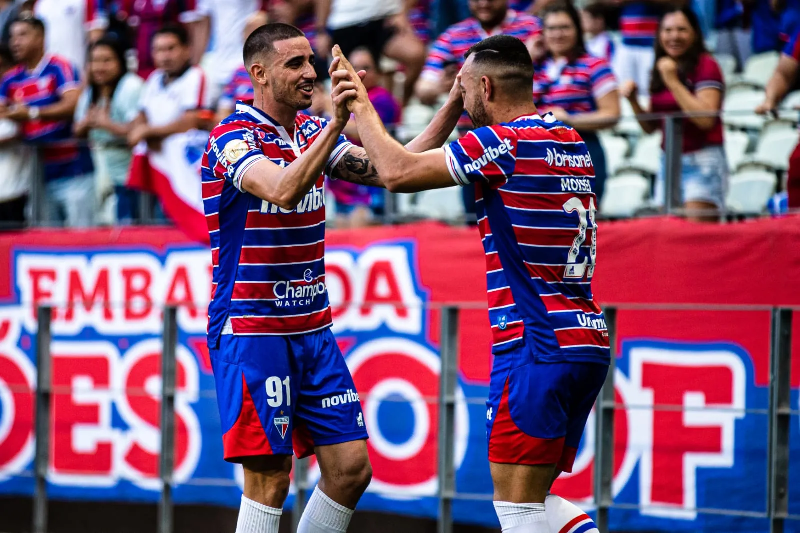 Moisés e Thiago Galhardo estão entre os goleadores do Fortaleza em 2023