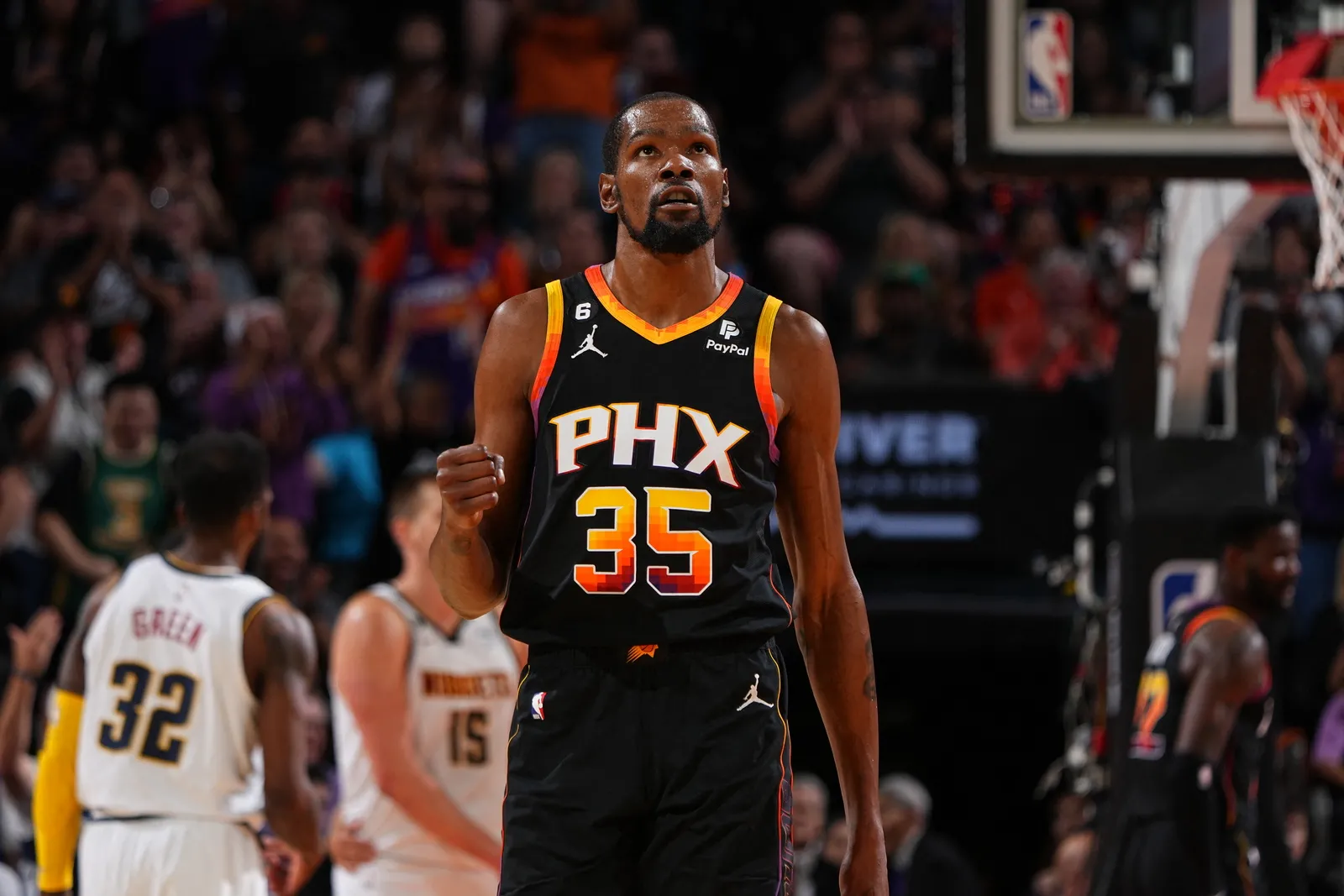 Kevin Durant é o quarto jogador de basquete mais bem pago do mundo