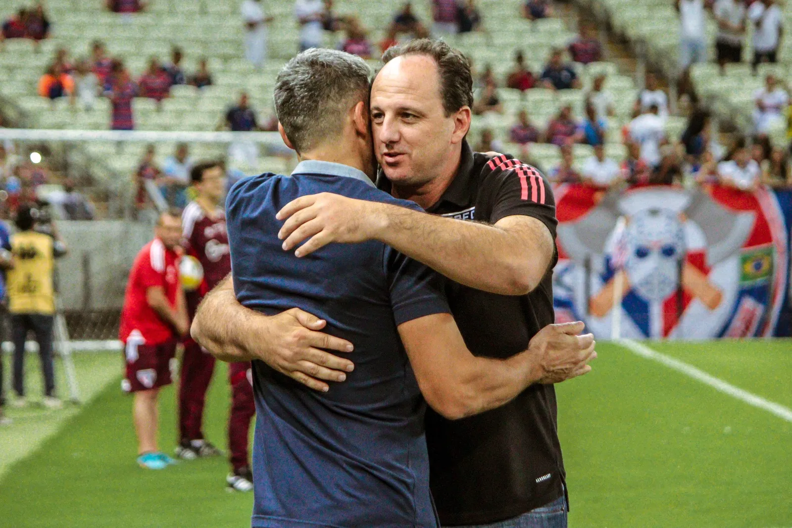Rogério Ceni e Vojvoda se enfrentaram em Fortaleza x São Paulo em 2022