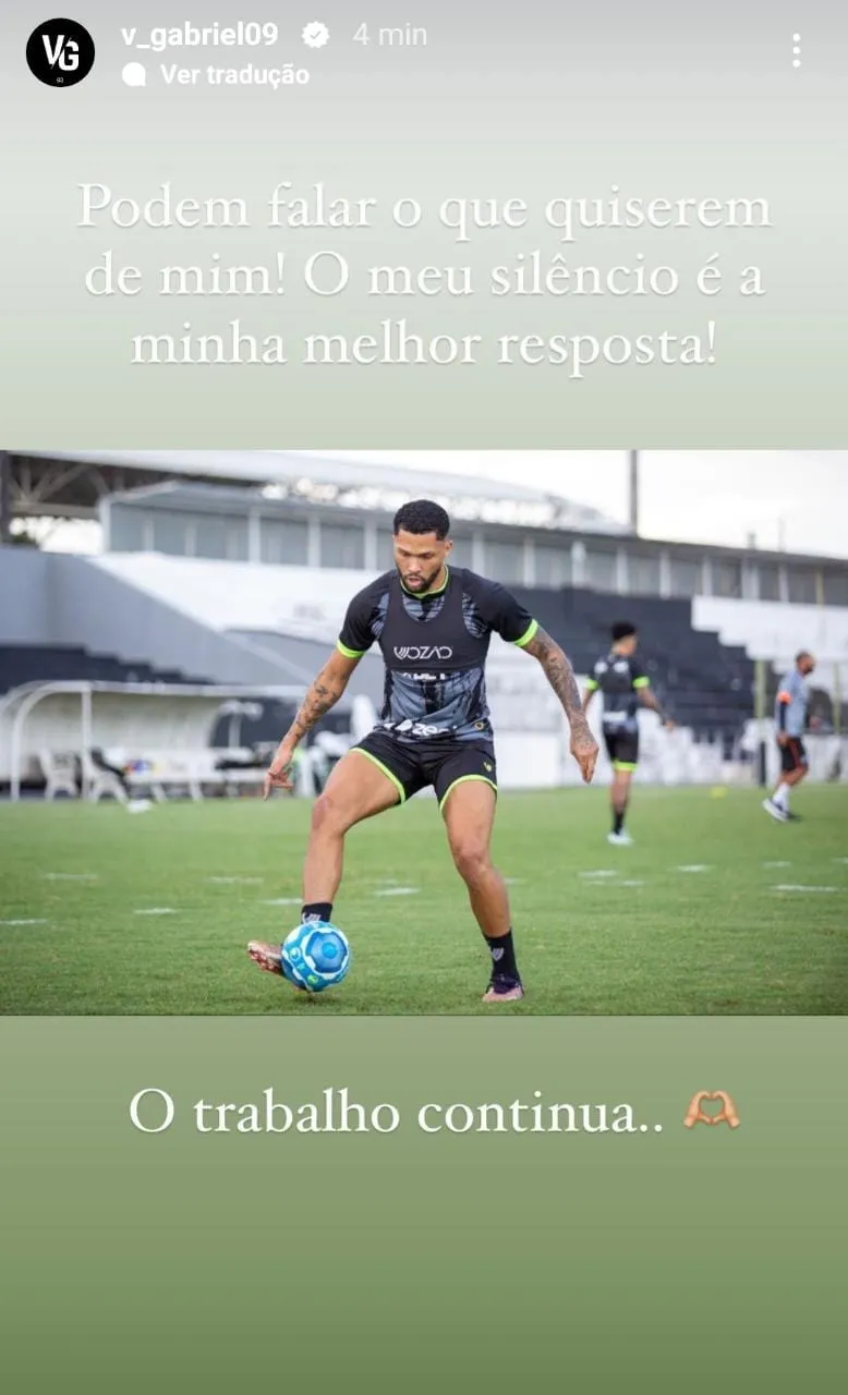 Atacante Vitor Gabriel é multado após publicações polêmicas em suas redes sociais