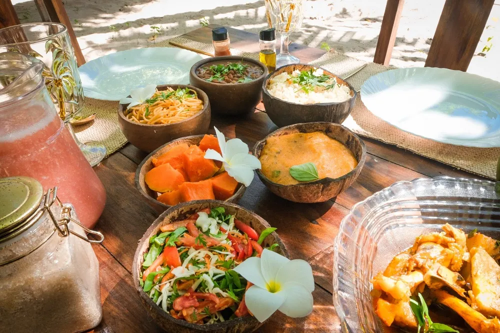 Almoço e todas as outras refeições no Ecocamping fazem parte da culinária da região