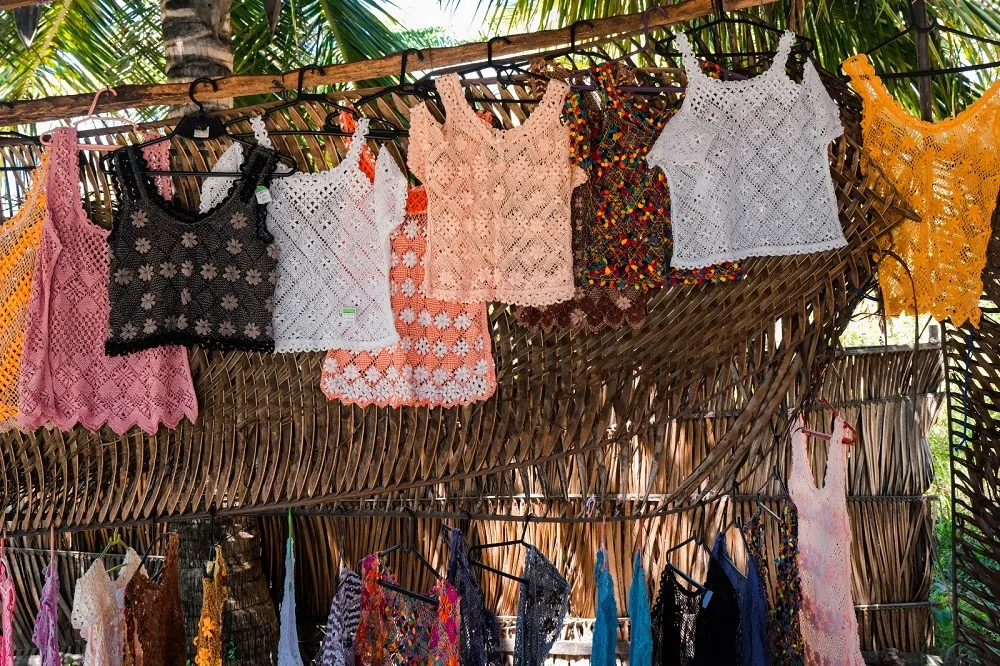 Loja colaborativa do empreendimento conta com trabalhos de 45 artesãs e artesãos
