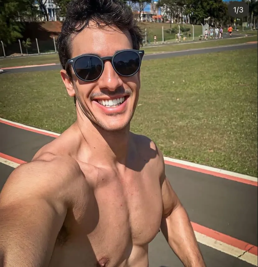 Henrique já foi nadador olímpico