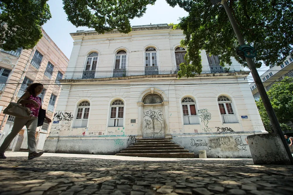 Em reportagem publicada no último mês de setembro pelo Diário do Nordeste, secretária da Cultura colocou como prioridade a reabertura do imóvel