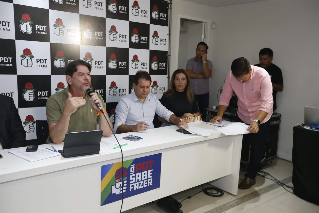 A reunião do PDT que elegeu Cid aconteceu no final da tarde desta segunda-feira