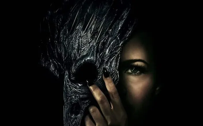 Verna é a personagem símbolo da série. Seu nome é um anagrama da palavra corvo em inglês (Raven)