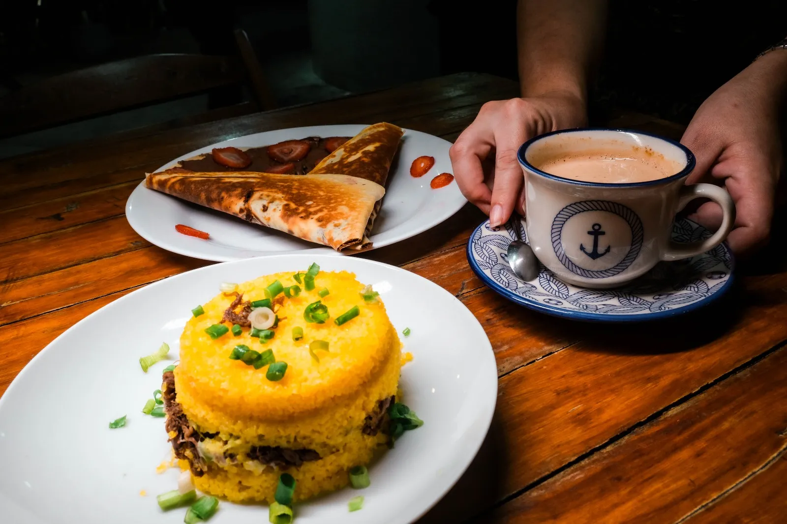 Crepe, cuscuz e cappuccino é combinação certeira no Mirante Bar e Creperia