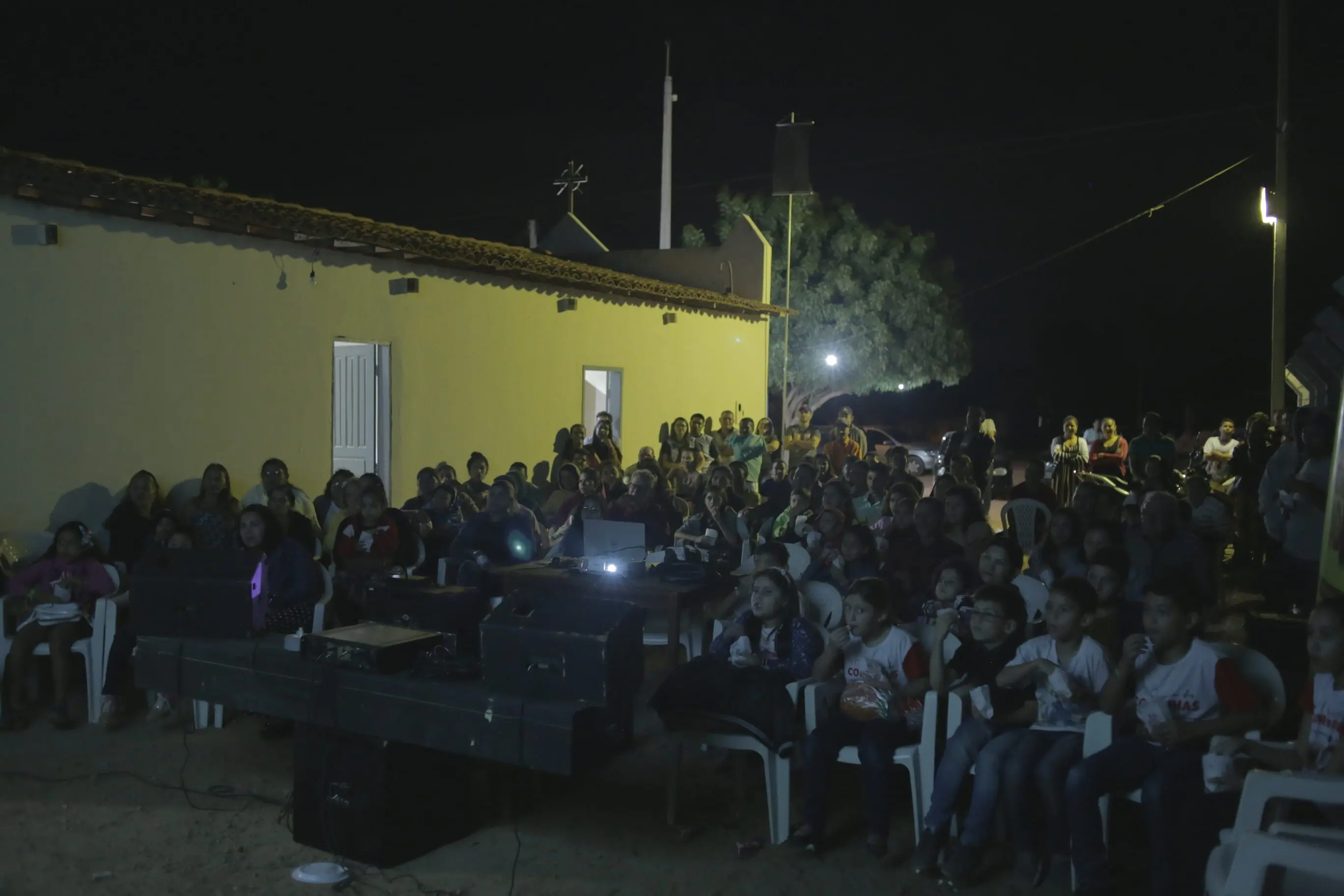 Imagem da notícia: Cearense precisa se deslocar em média por 52 minutos para acessar município com sala de cinema