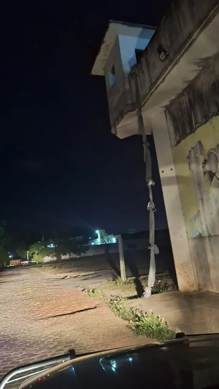Detentos usaram uma corda artesanal conhecida como 'Teresa' para fugir da penitenciária
