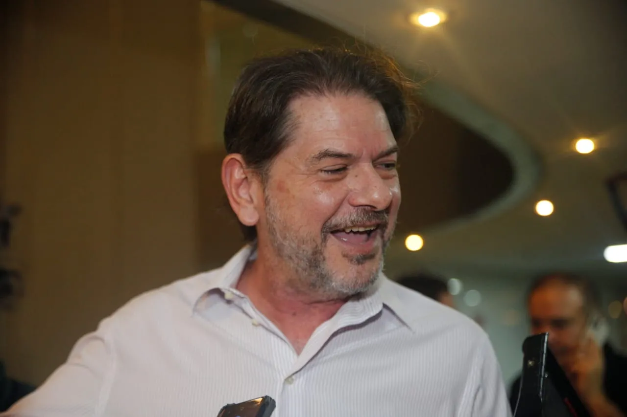 Chegada de Cid Gomes e seu grupo fortaleceu PSB.
