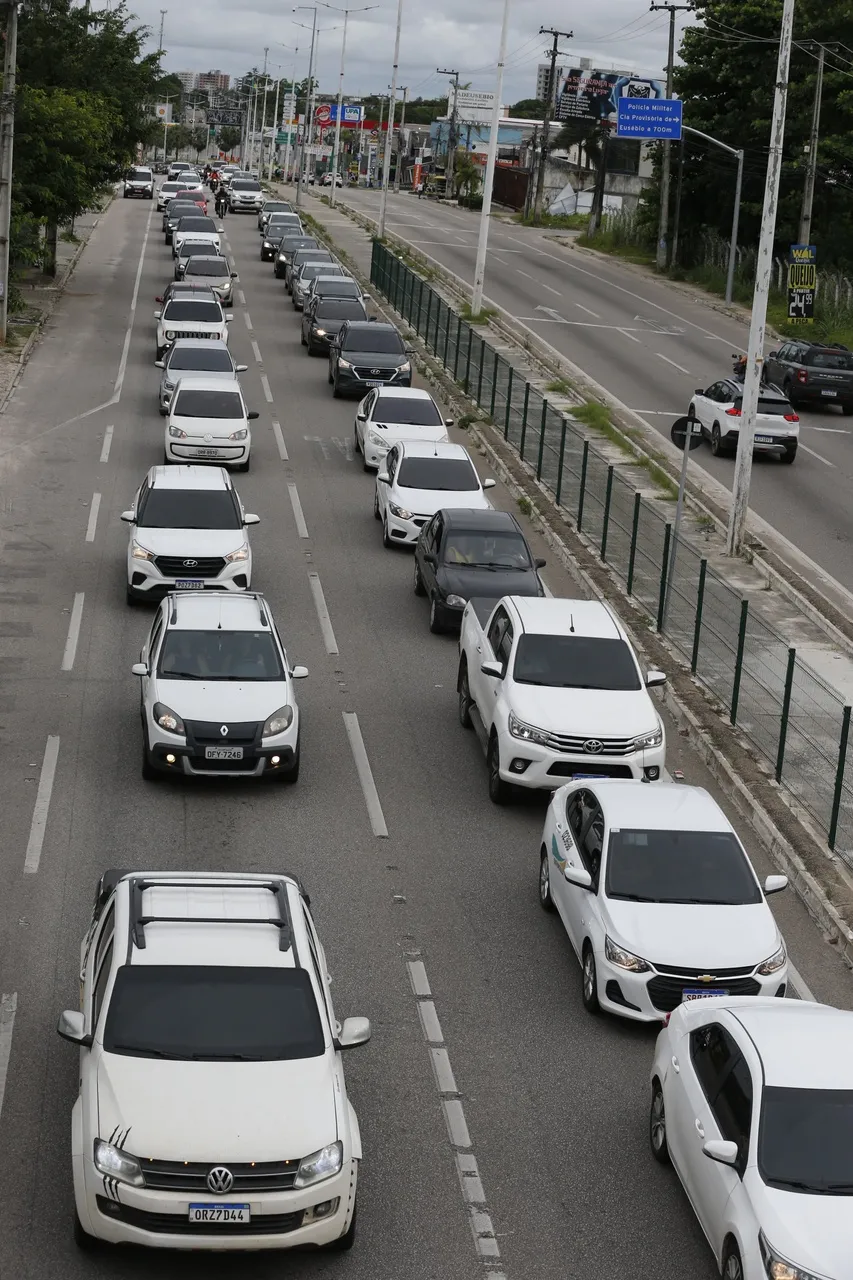 A rodovia CE-040 foi uma das apresentou intensa circulação de veículos voltando para Fortaleza no Domingo de Páscoa
