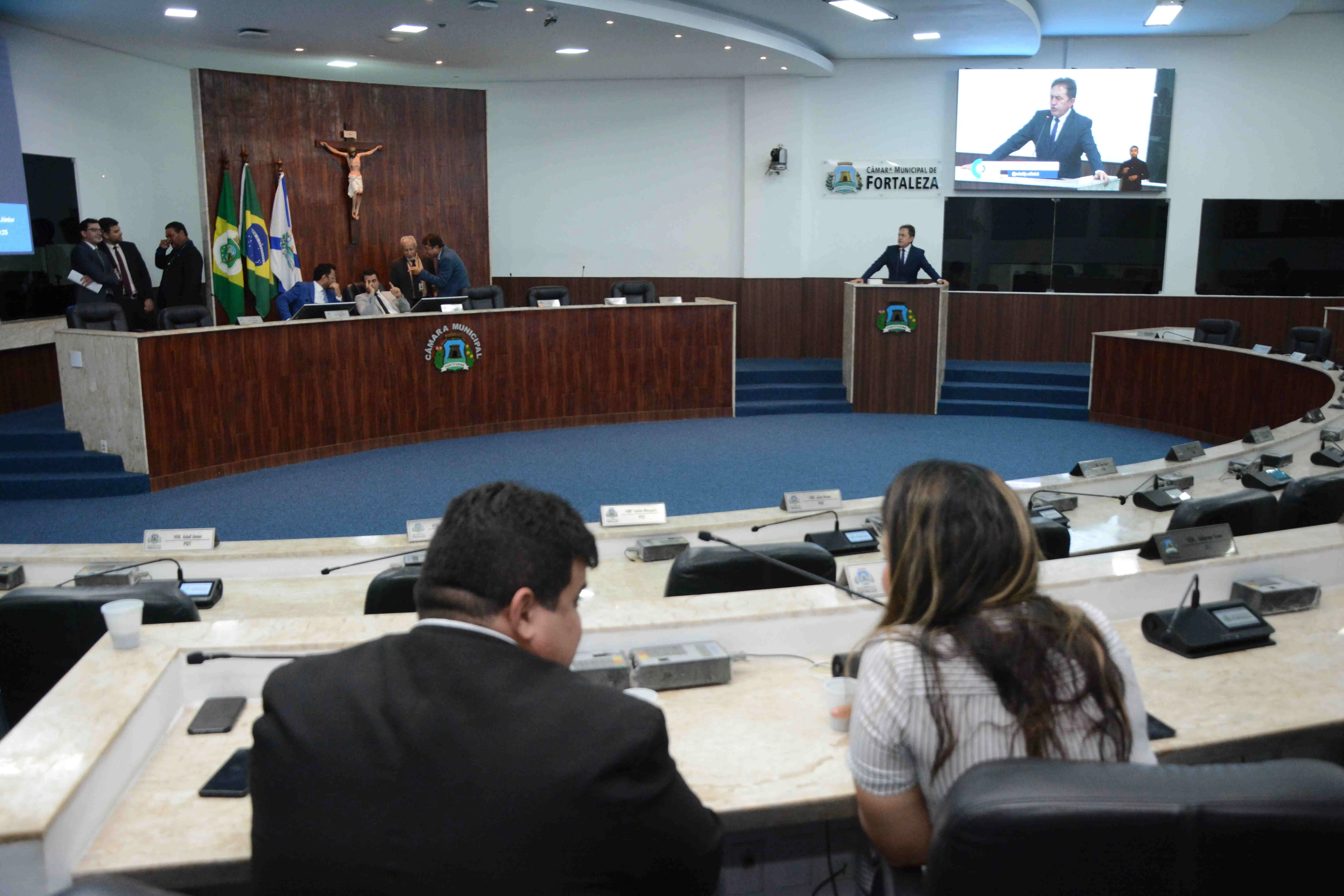 Parlamentares confirmam que estruturação é o ponto crucial para o atraso na instalação.