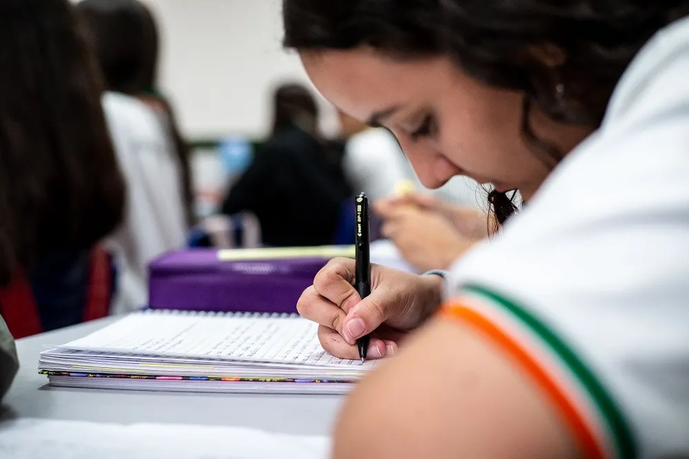 As alunas irão atuar como monitoras no contraturno escolar