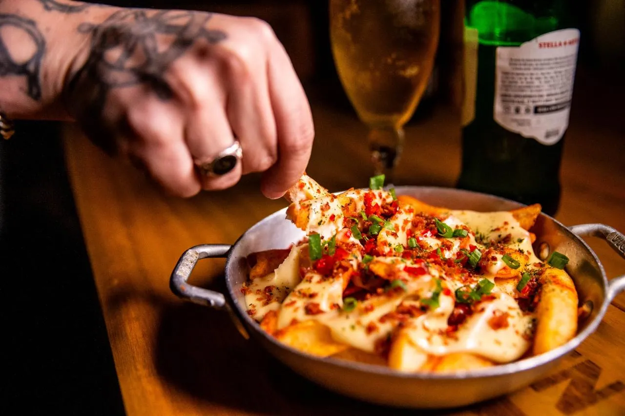 Hey Joe Food’n Bar passou a ocupar a Rua Norvinda Pires em 2017 com várias delícias no cardápio