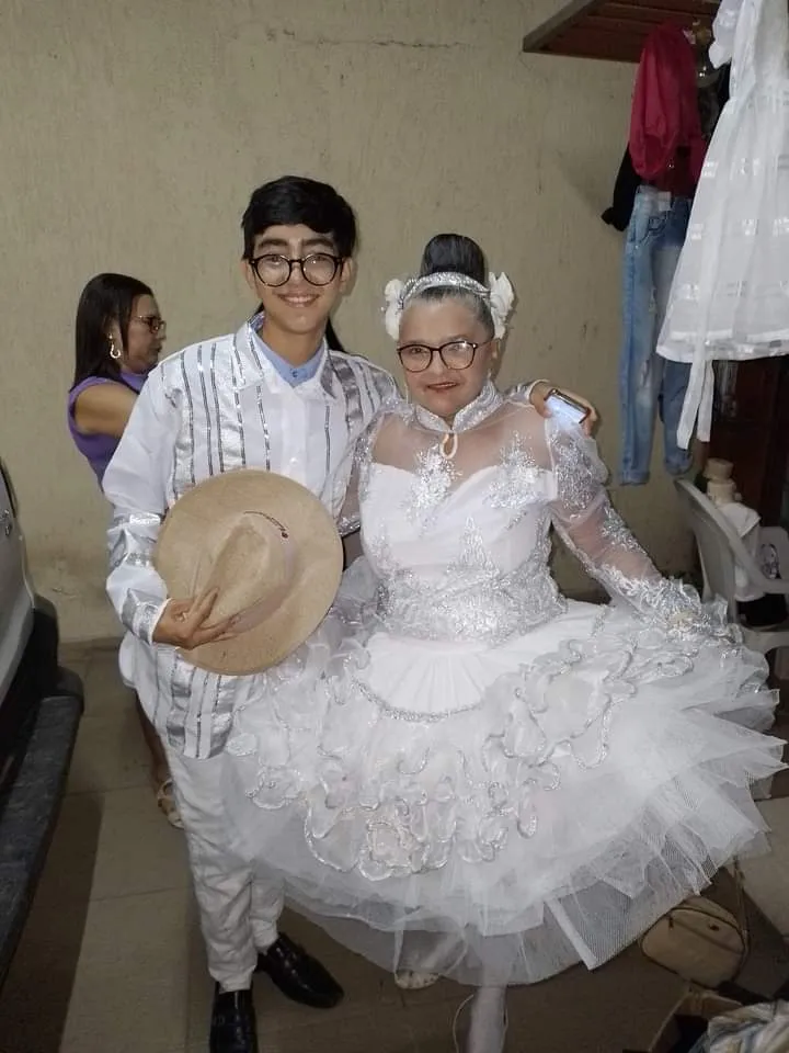 Dona Liduína foi noiva em quadrilha de idosos