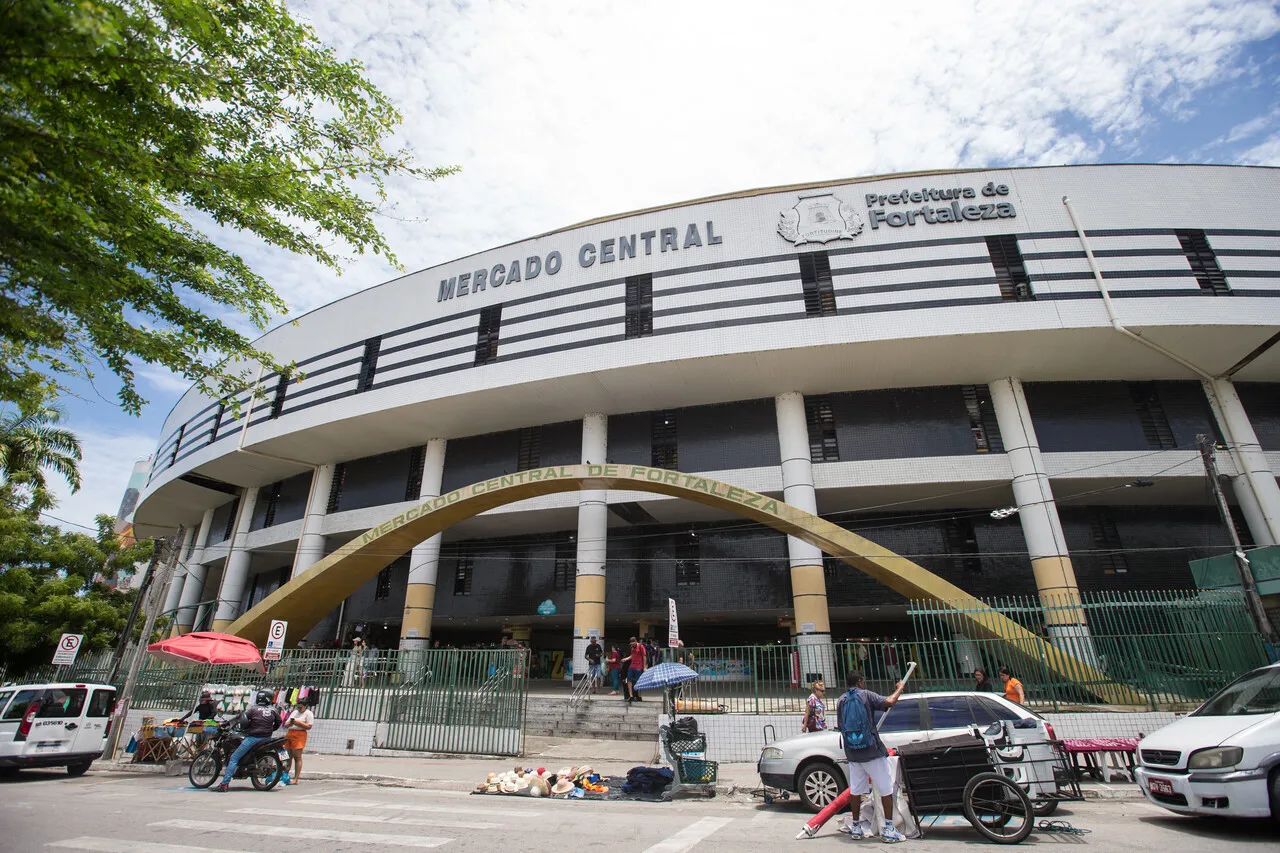 O Mercado Central fica próximo à Catedral de Fortaleza