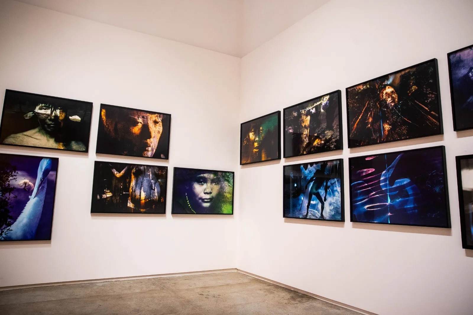 Em cartaz na Pinacoteca do Ceará, exposições 'Claudia Andujar. Minha vida em dois mundos' (na foto) e 'Delírio Tropical' foram destacadas em listas de melhores de 2024