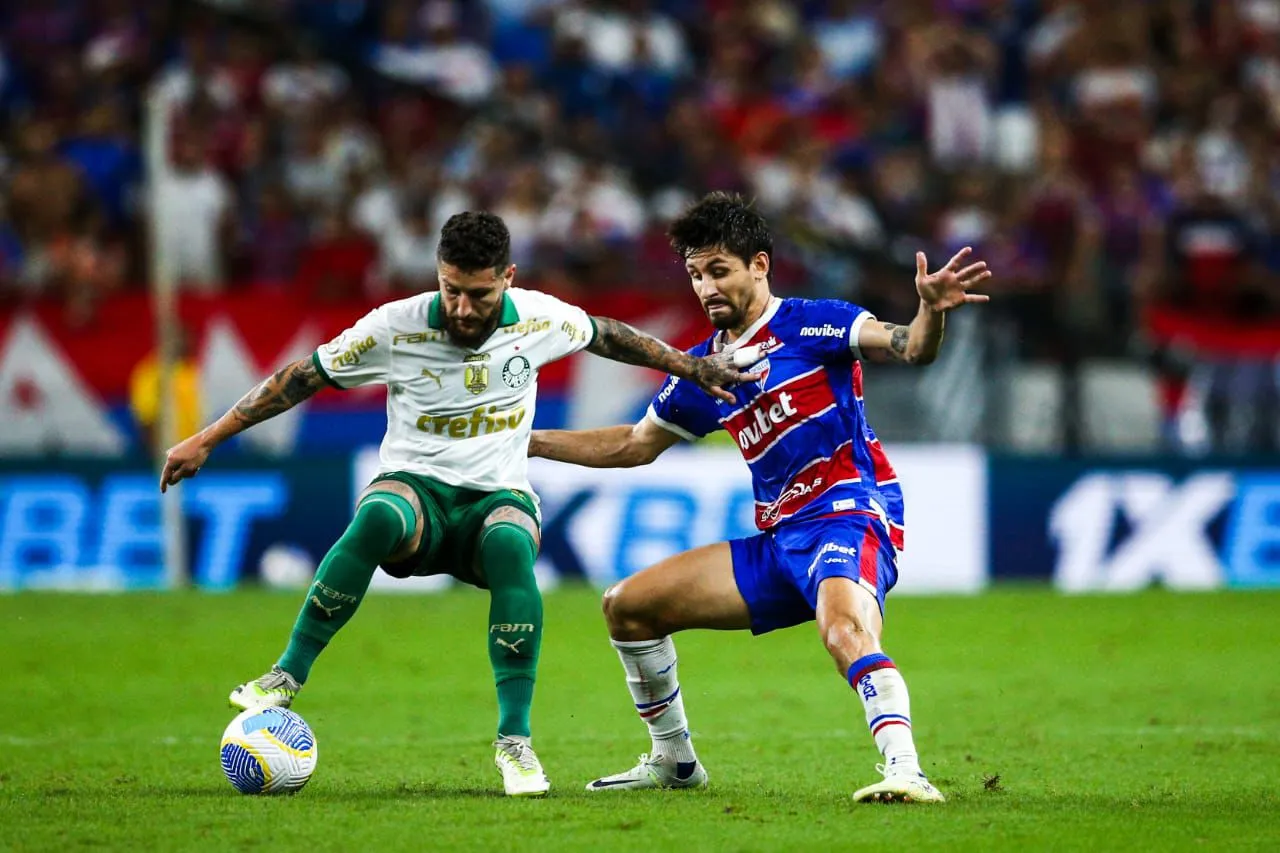 Defensivamente, Pedro Augusto teve grande exibição contra o Palmeiras