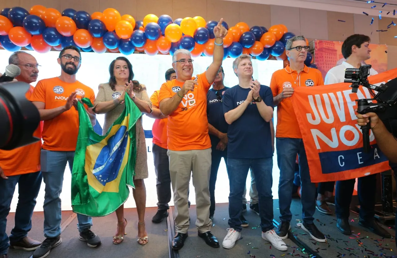 Convenção partidária do Novo neste sábado (3) oficializou candidatura de Eduardo Girão