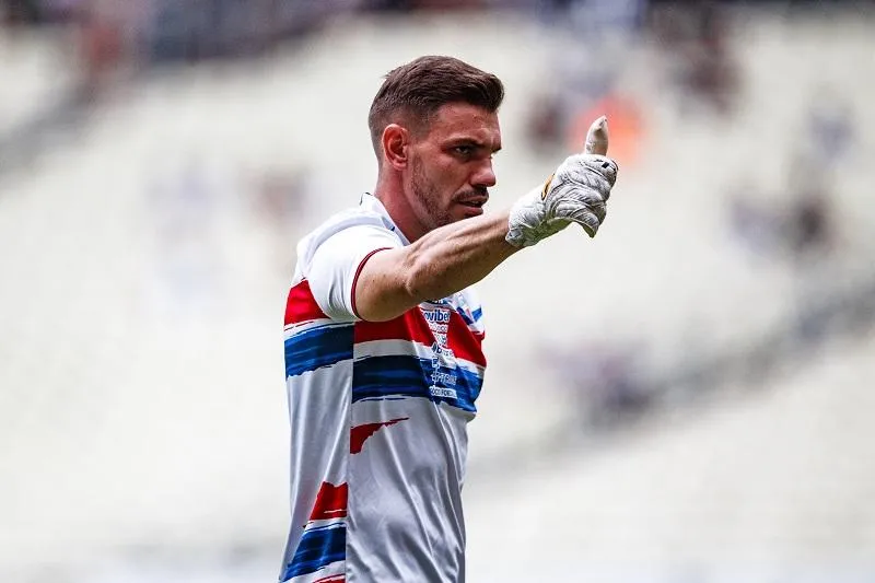 João Ricardo está entre os melhores goleiros da Série A de 2024